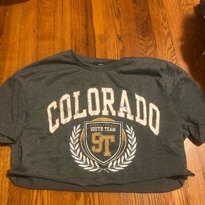 Womens cropped T size L